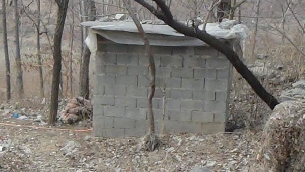 文中张弟兄曾居住的小屋，如今早已被拆除